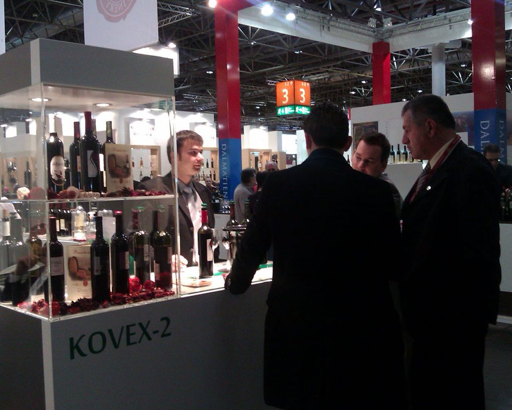 Щанд "Румелия" на френския конкурс Vinslies 2012